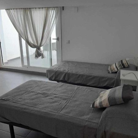 Ferienwohnung Roses Casc Antic Sl Avda Rodhe Exterior foto