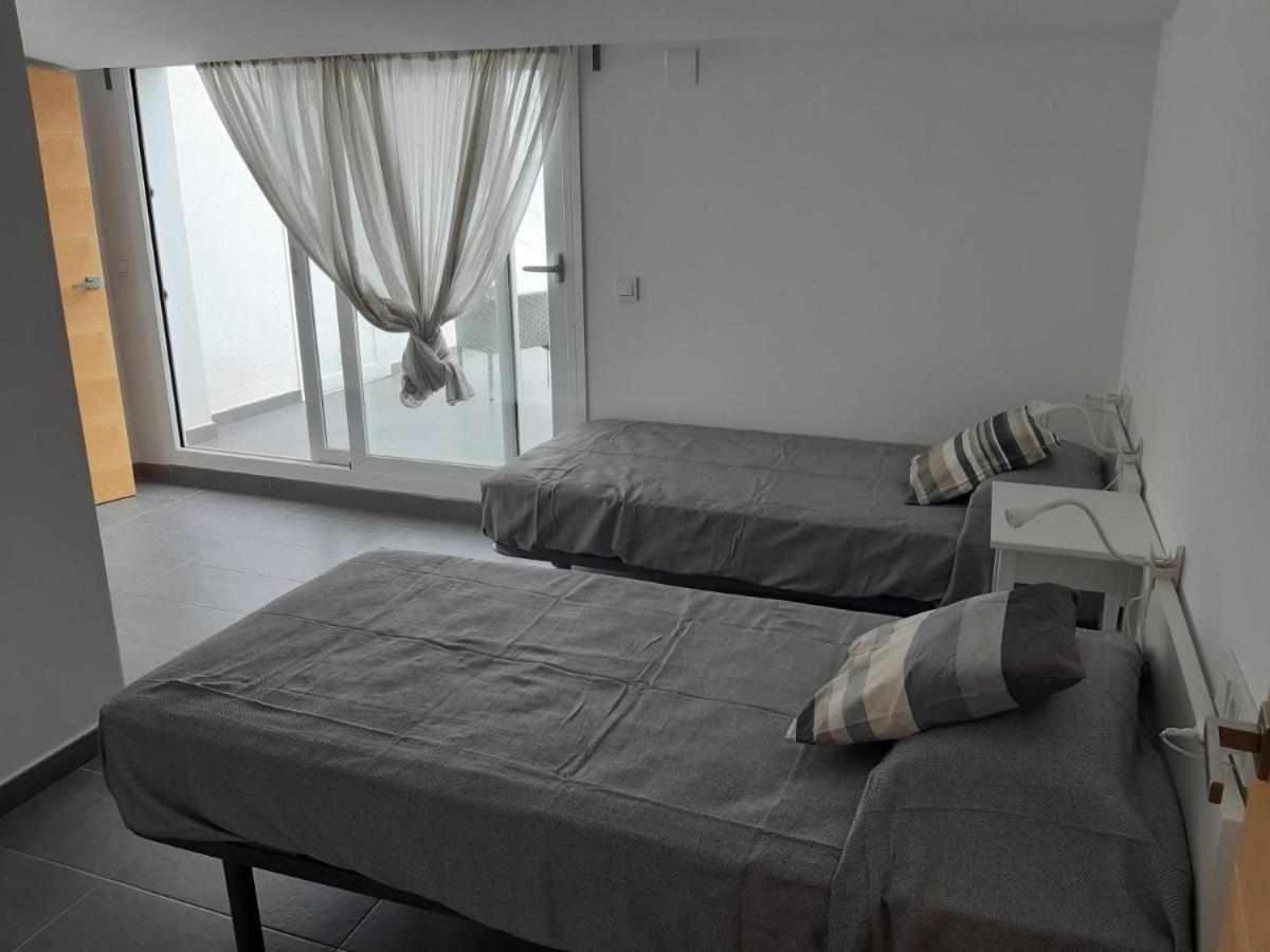 Ferienwohnung Roses Casc Antic Sl Avda Rodhe Exterior foto